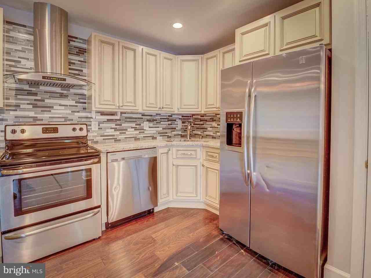 10108 Lomond Dr #2A - Photo 3 of 14