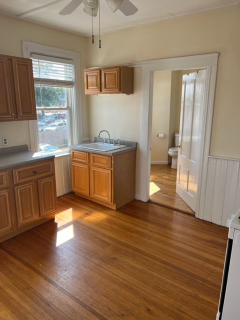 241 Wickenden St #2R - Photo 2 of 8