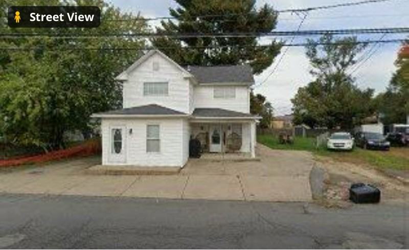 413 Stephenson St #B - Photo 6 of 13