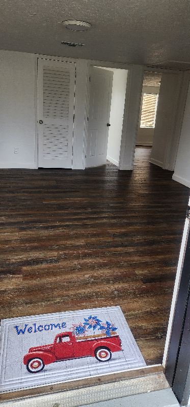 240 Kraft Ave #B - Photo 3 of 24