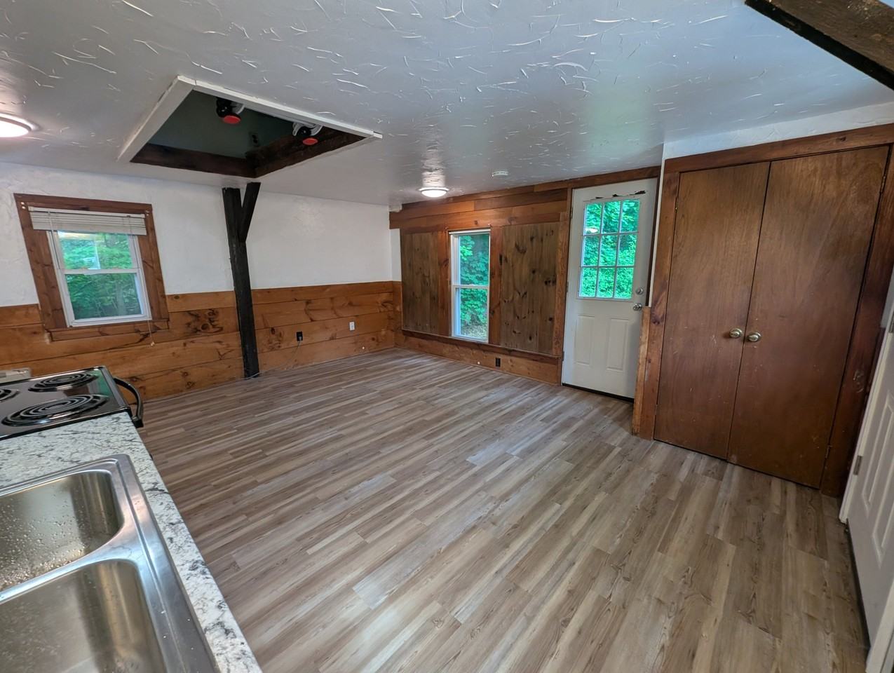 23 Francestown Rd #3 - Photo 2 of 11
