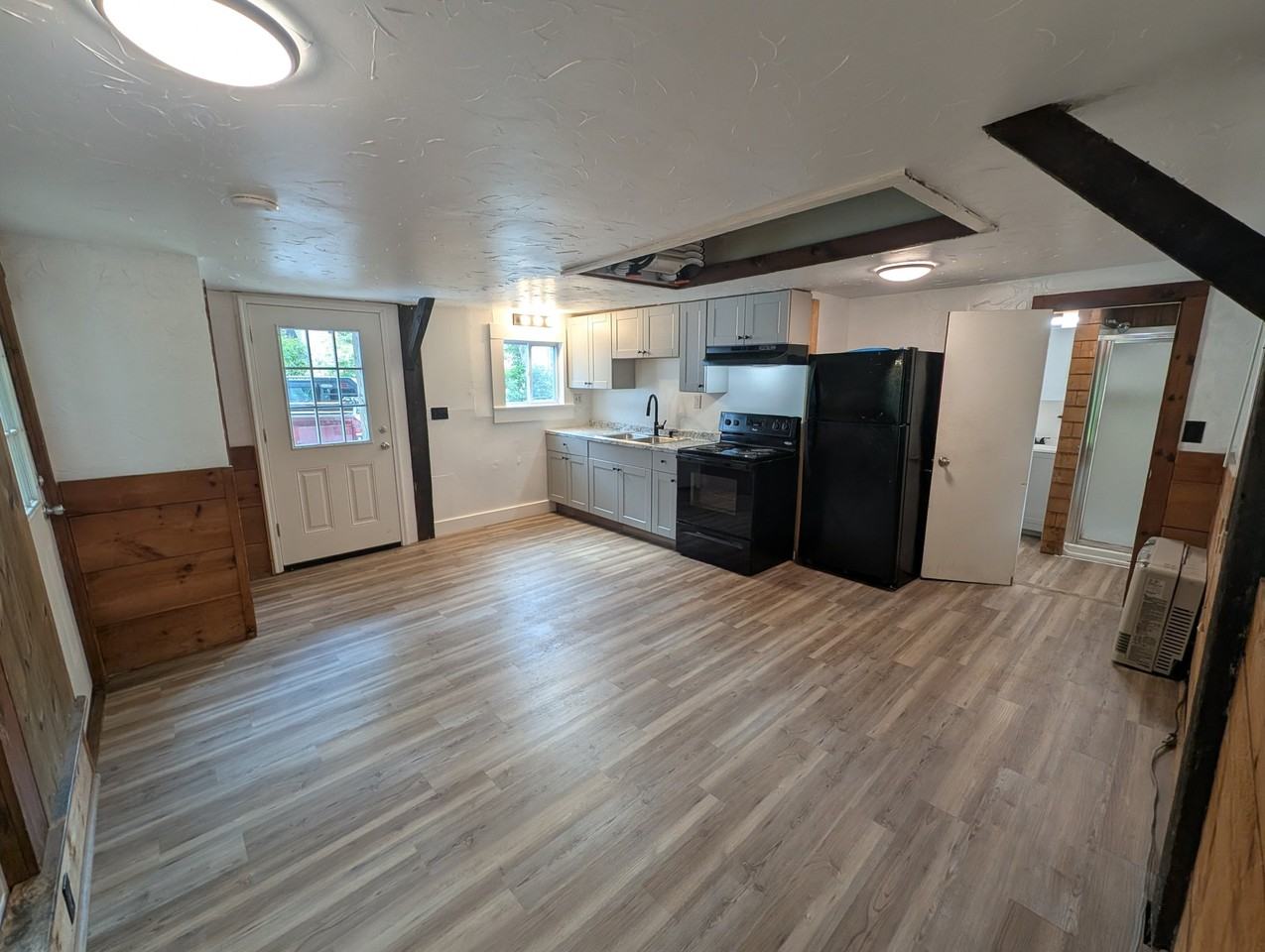 23 Francestown Rd #3 - Photo 3 of 11