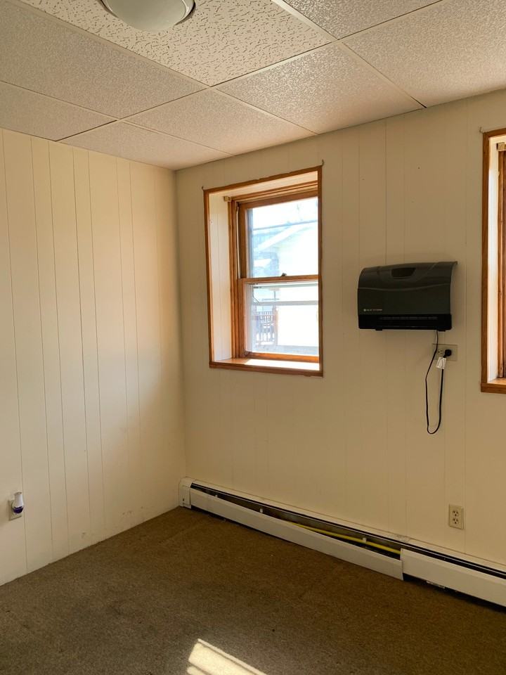 10 Adams St #B - Photo 3 of 12