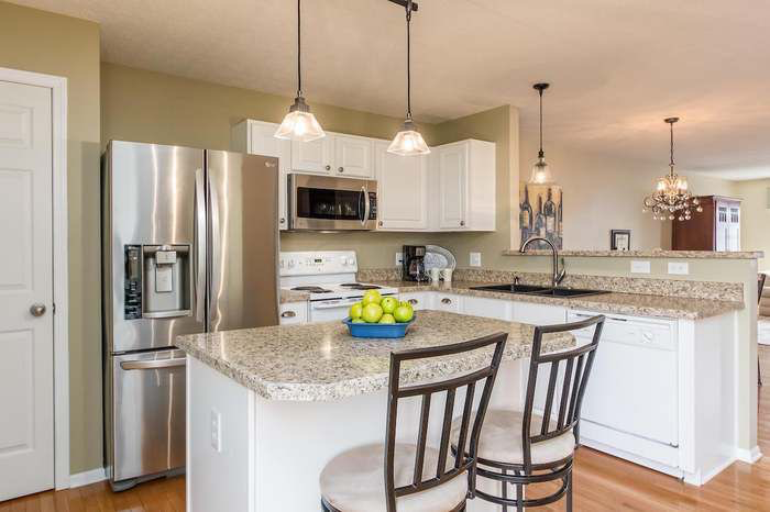 6006 Turnwood Dr #701 - Photo 4 of 19