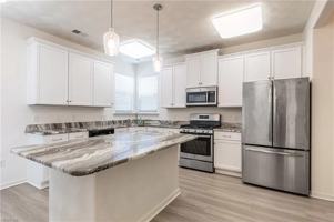 featured image of 2166 Humphreys Dr