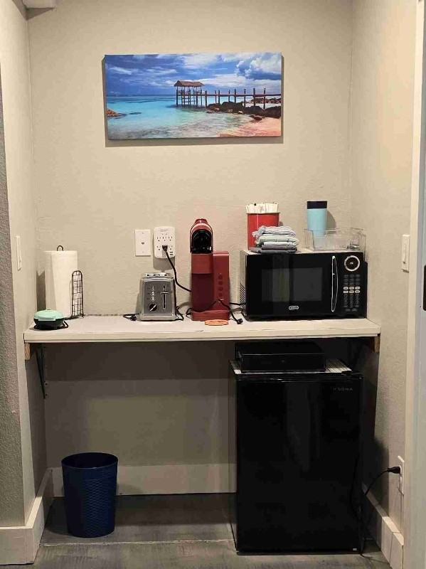 15529 E 47th Ave #3 - Photo 3 of 40