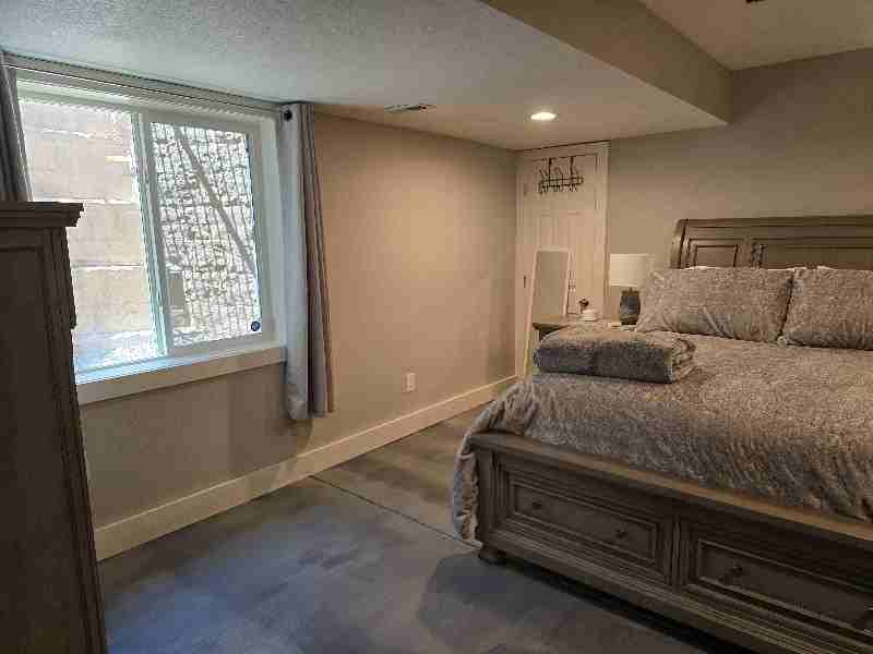 15529 E 47th Ave #3 - Photo 7 of 31