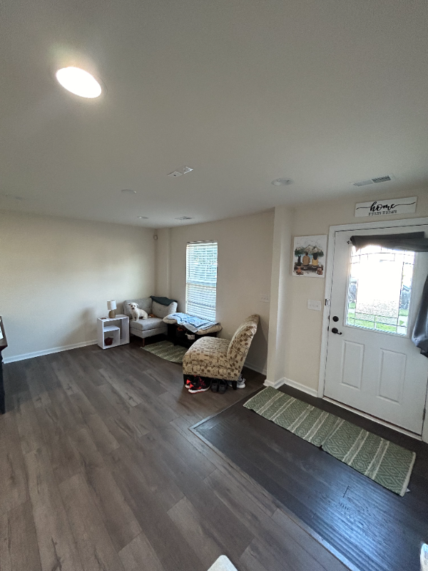 428 Spring Hill Pl - Photo 5 of 20