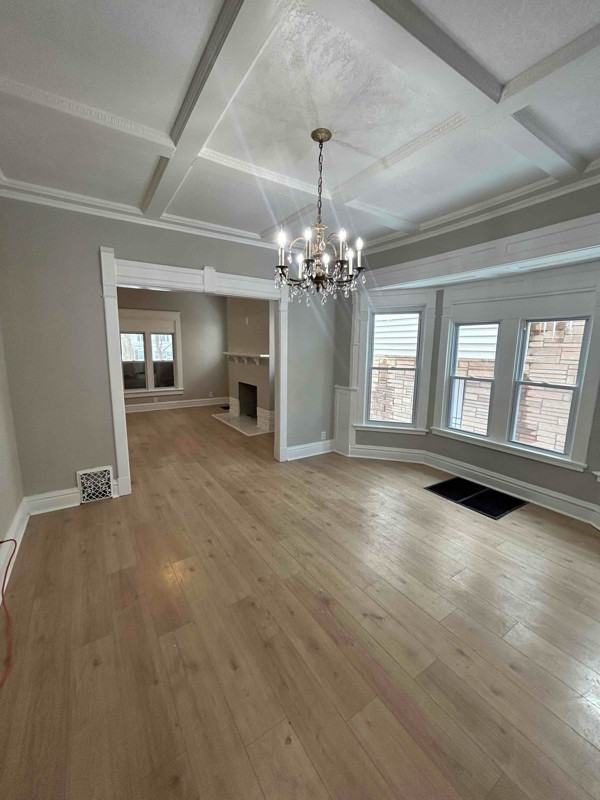 3216 E 28th St - Photo 2 of 30