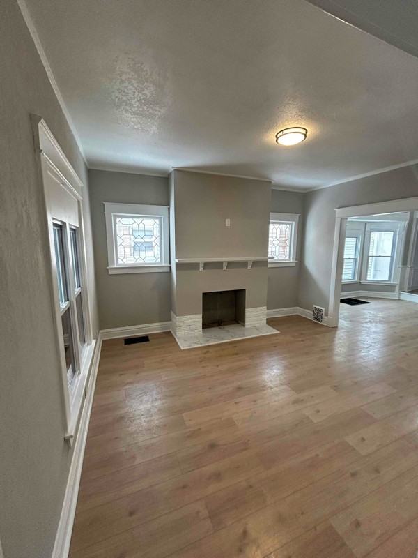 3216 E 28th St - Photo 6 of 30