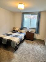 featured image of 422 W 18th St