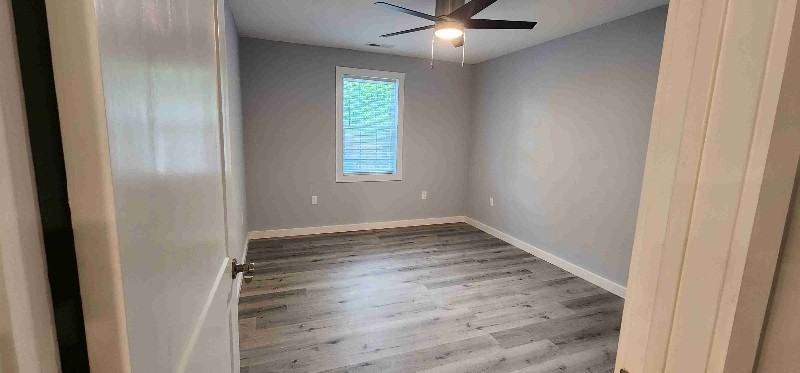 303 Wayne Ave #B - Photo 5 of 6