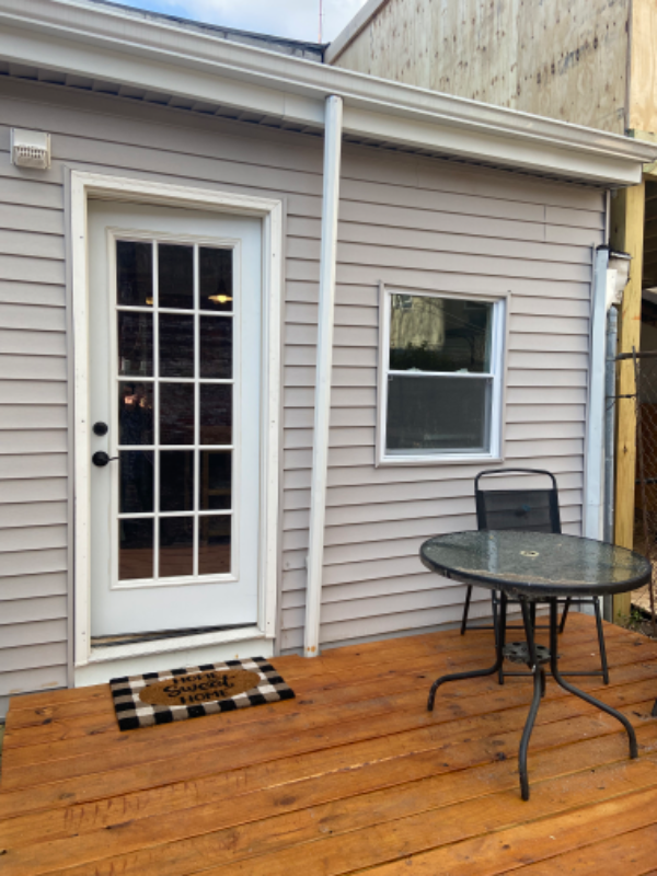 450 Belgrade St - Photo 2 of 19
