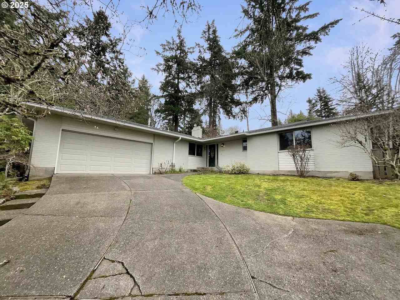 1690 Woodland Ter - Photo 2 of 21