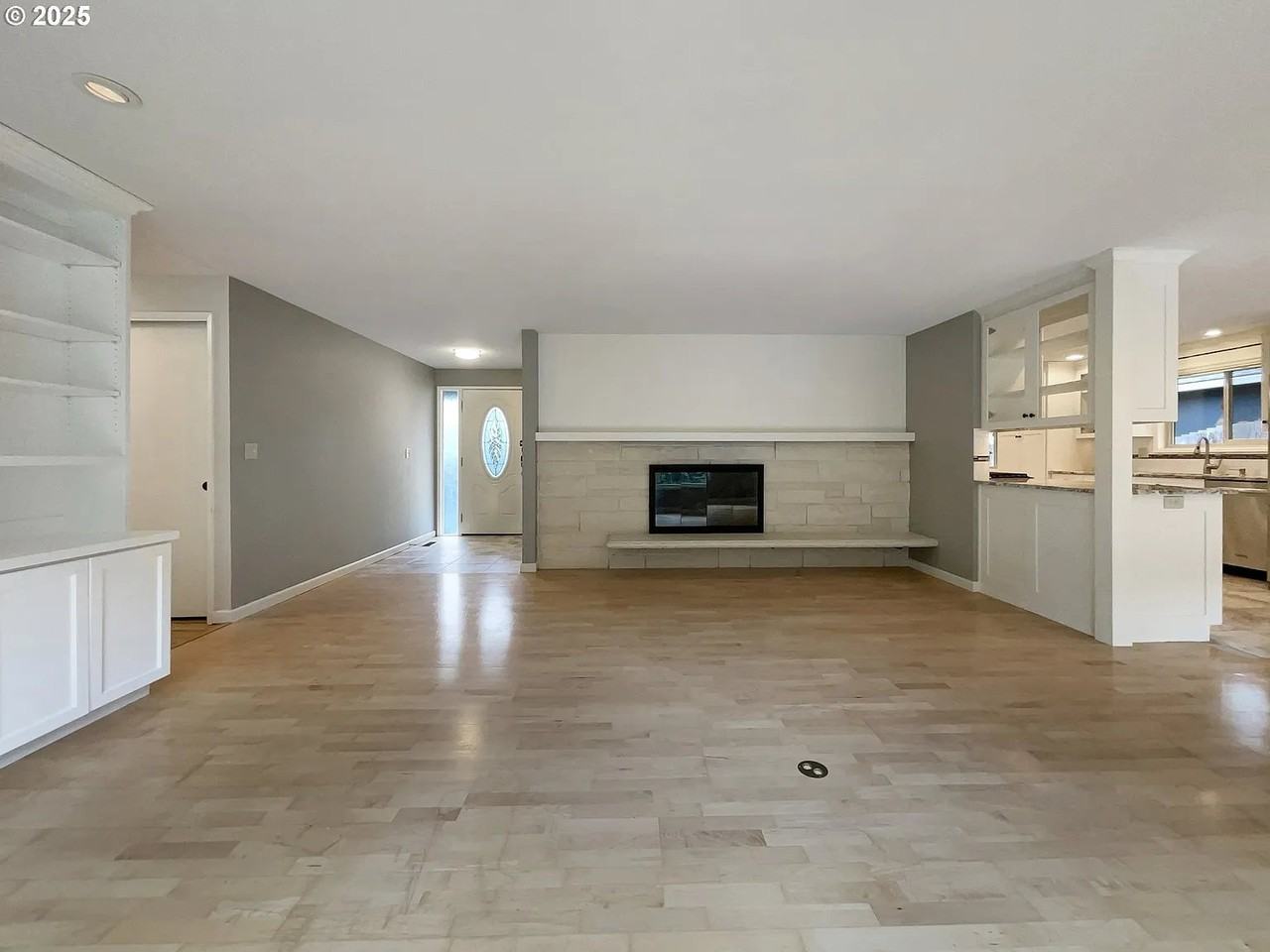 1690 Woodland Ter - Photo 7 of 21