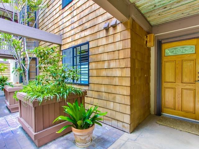 8860 Villa La Jolla Dr - Photo 2 of 15