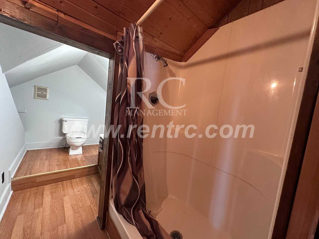 1008 N Vermilion St Apt 3 #N - Photo 4 of 9