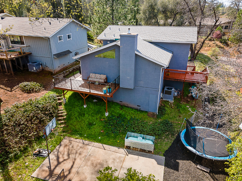 23889 Oakmont Way - Photo 4 of 20