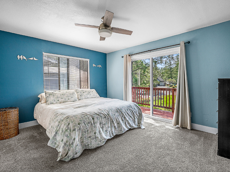 23889 Oakmont Way - Photo 6 of 20