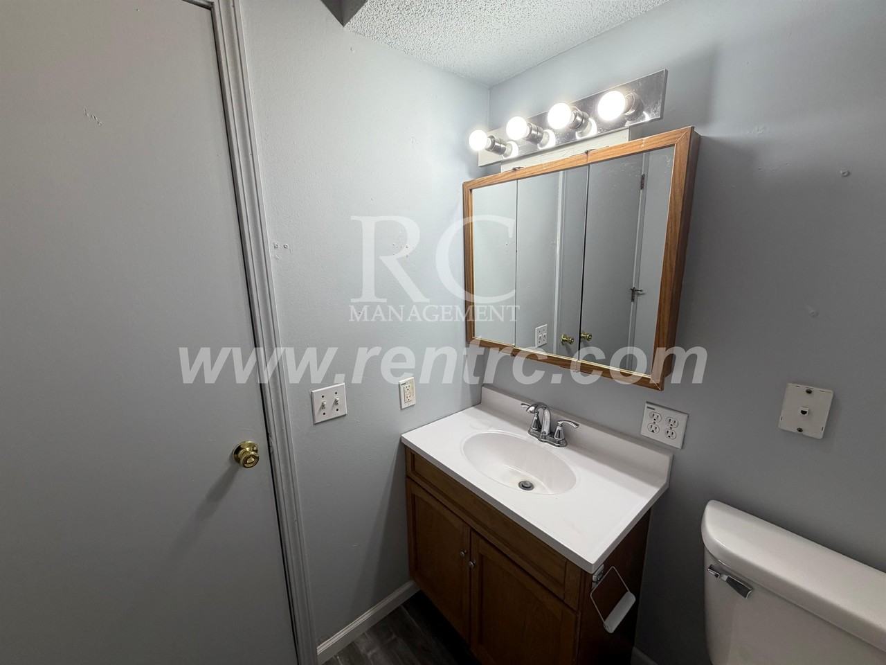 15986 Arrowhead Rd ## 1 - Photo 5 of 14