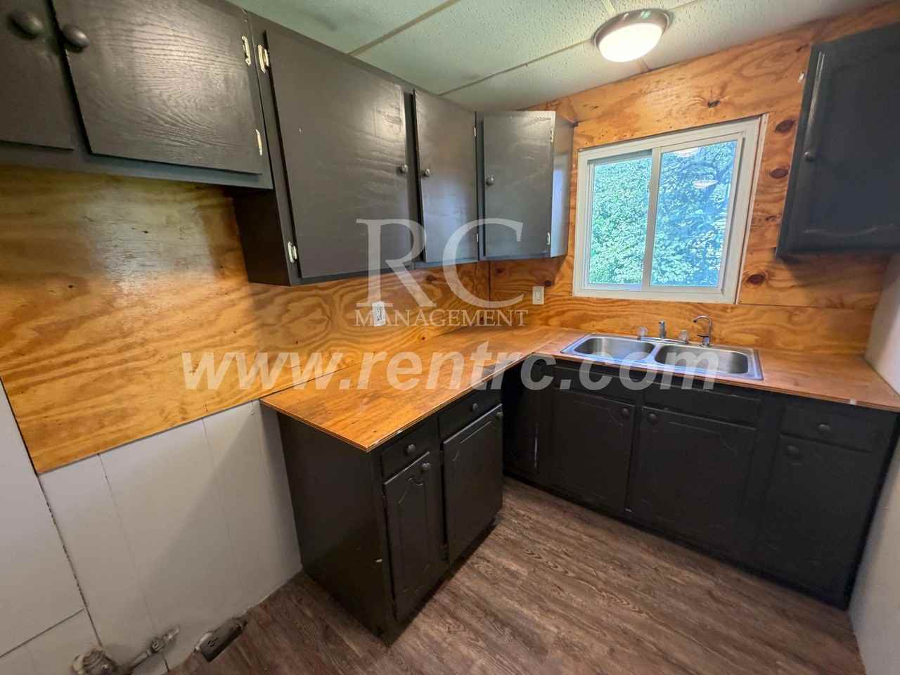 412 S 2nd Ave #S - Photo 3 of 16