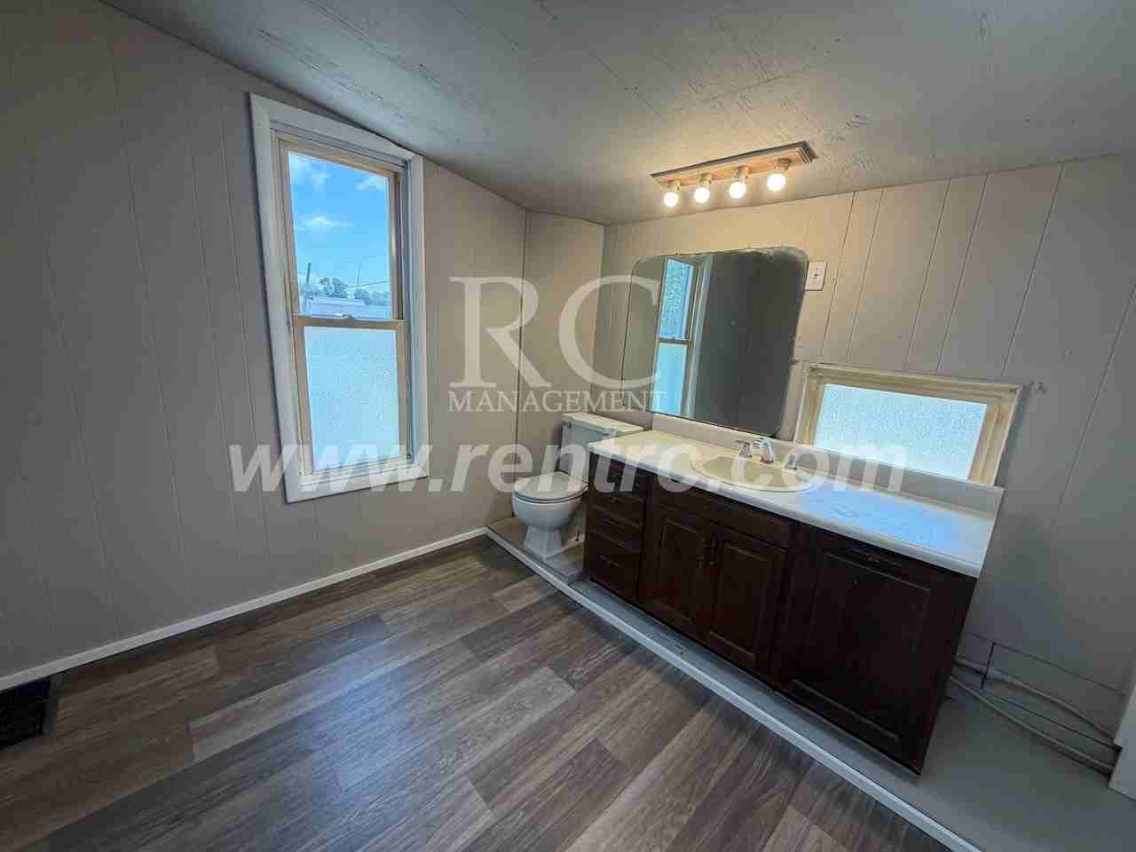 412 S 2nd Ave #S - Photo 4 of 16