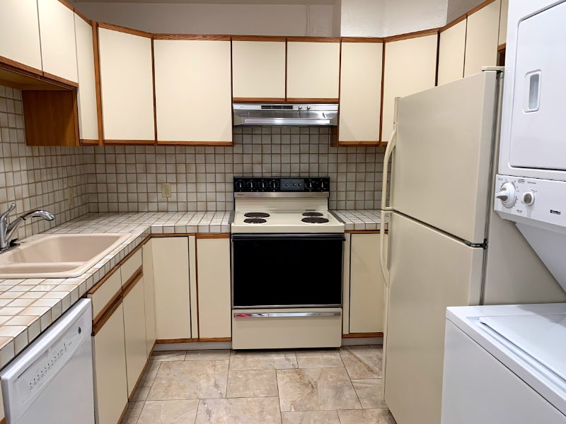 21B Del Mar Ave #B - Photo 3 of 16