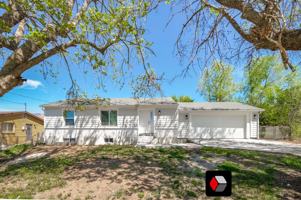 featured image of 4050 Porter Ave