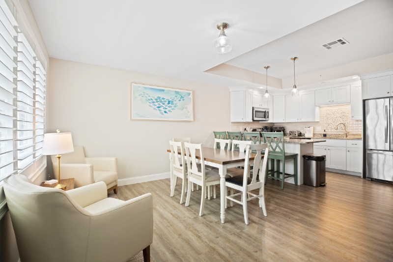 128 Ashworth Ave #313 - Photo 3 of 21