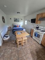 featured image of 580 Waddell St