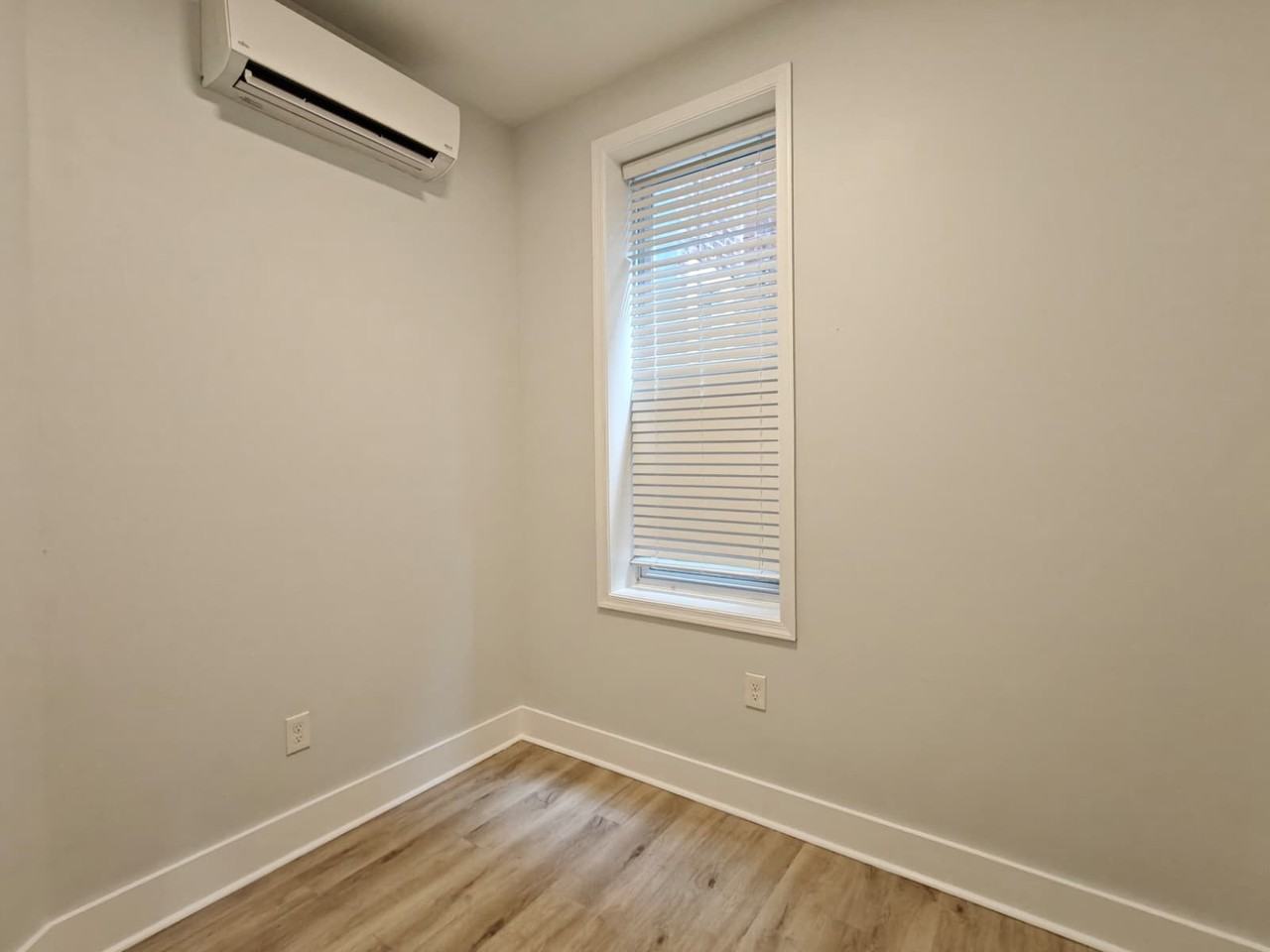 3740 N 13th St #1 - Photo 5 of 12
