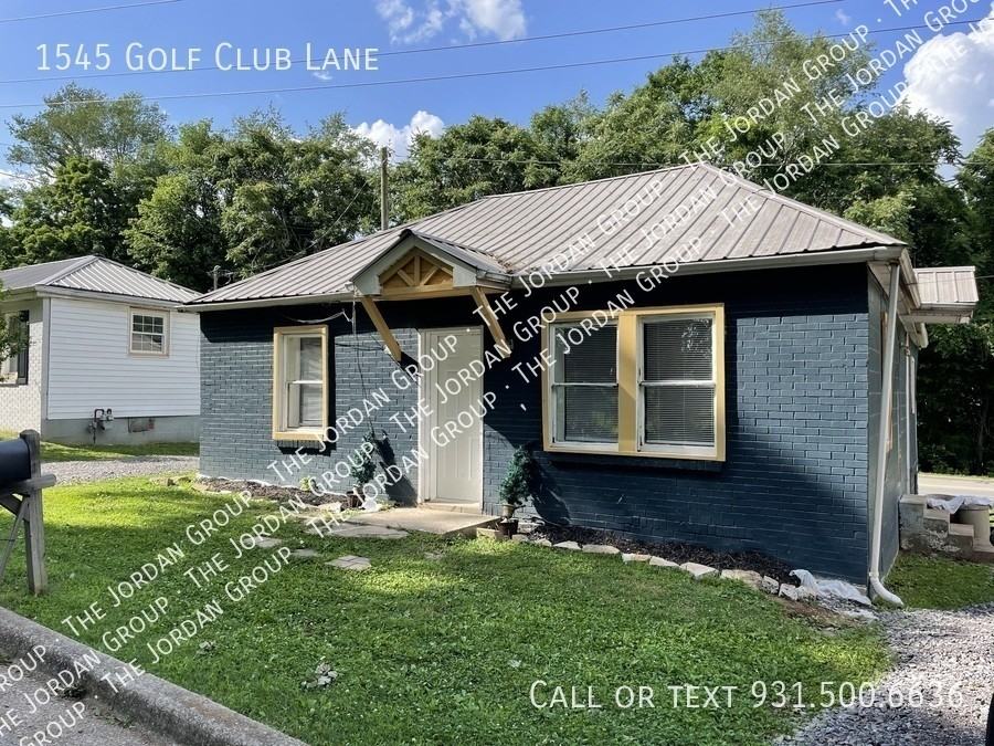 1545 Golf Club Ln - Photo 3 of 19