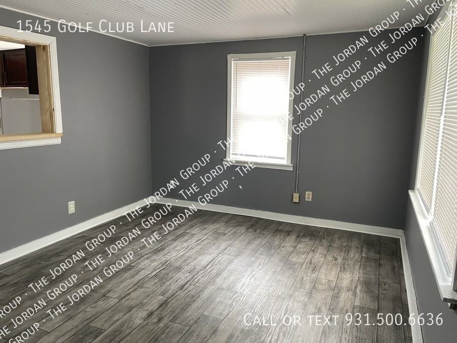 1545 Golf Club Ln - Photo 7 of 19