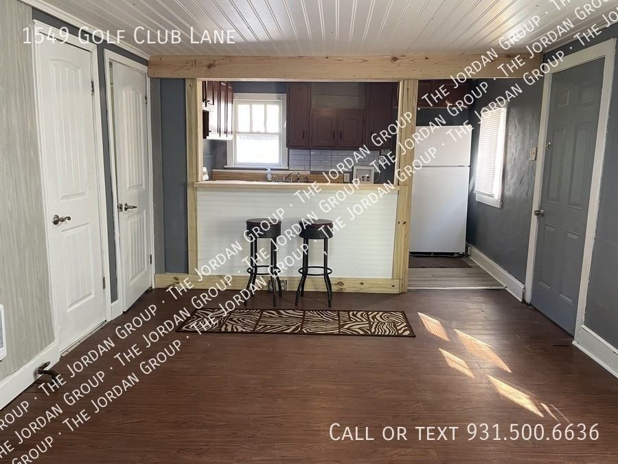 1549 Golf Club Ln - Photo 6 of 10