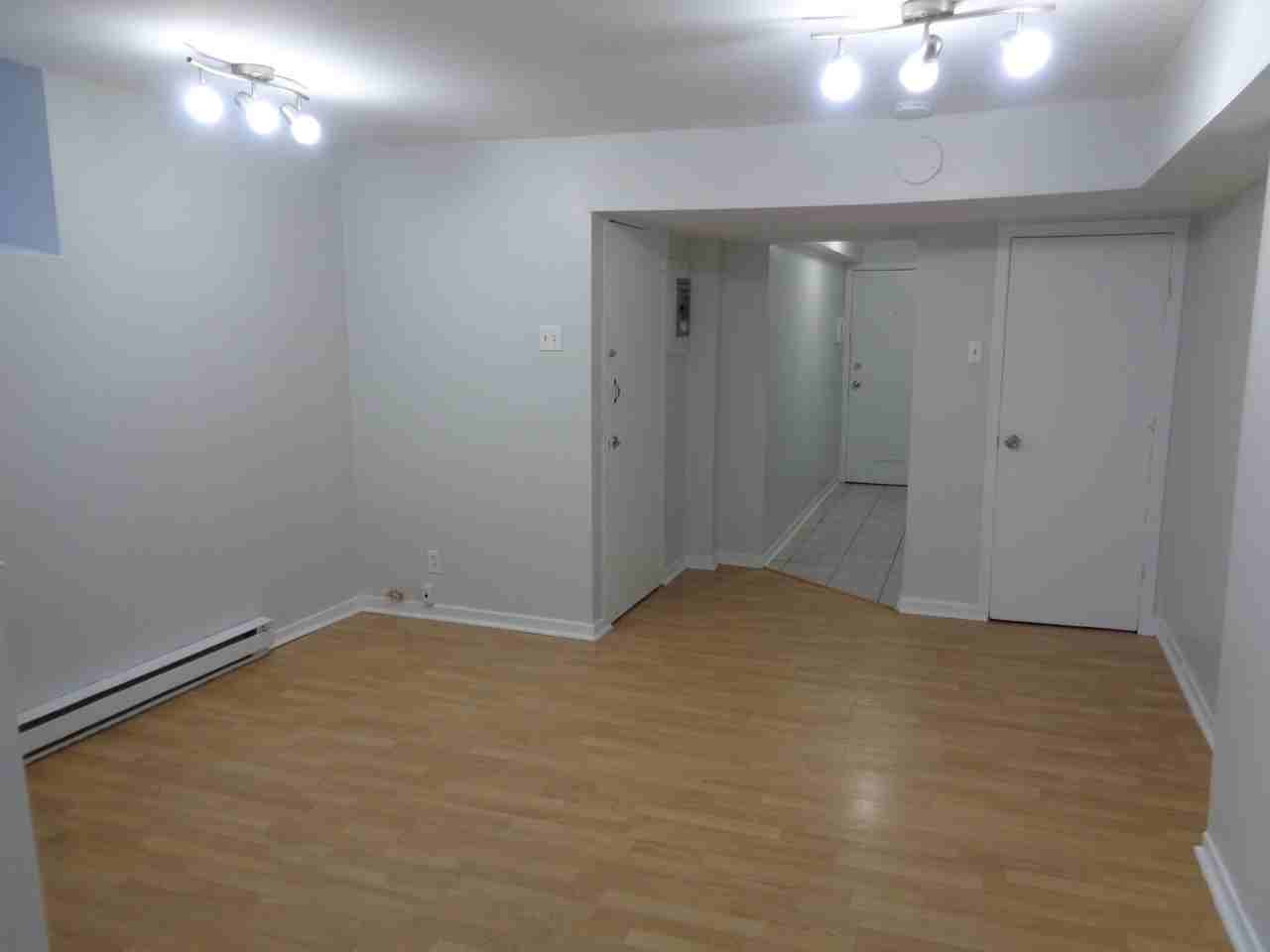 1445 Rue Saint-Marc #10 — photo 2