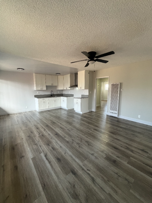 1060 W 117th St #11 - Photo 2 of 12