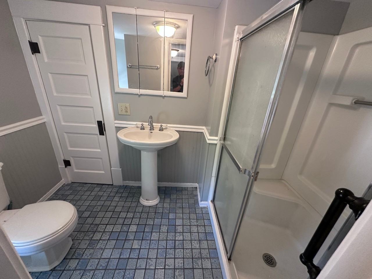 431 Crockett St - Photo 5 of 9