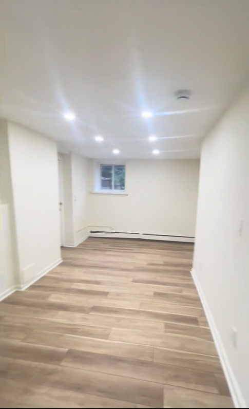 98 Chestnut St - Photo 2 of 5