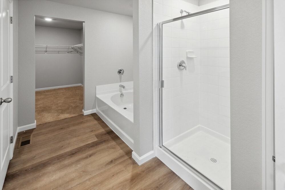 2190 Christina St - Photo 6 of 20