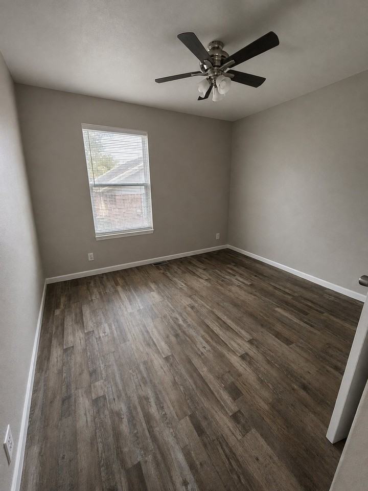 114 N Wildhorse St #116 - Photo 6 of 8