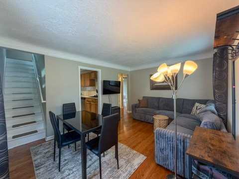 2505 Bonner St - Photo 4 of 20