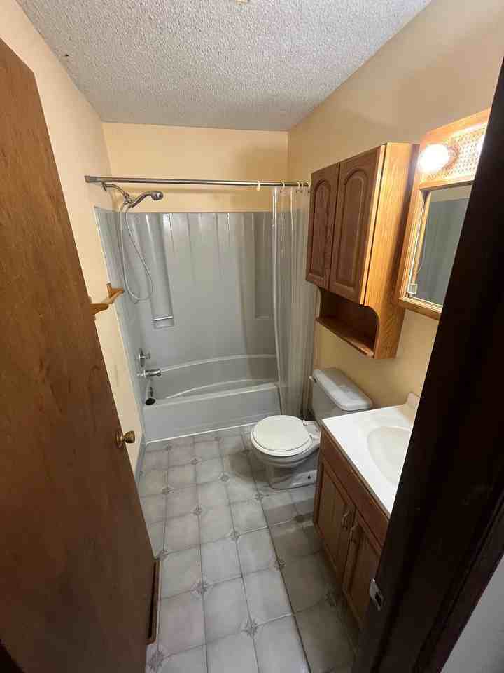 385 New Magnolia Rd #B - Photo 6 of 7