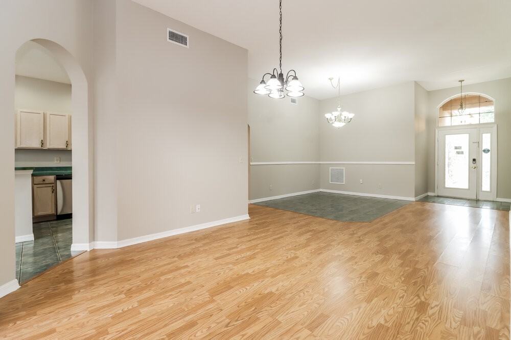1839 Wood Trail St - Photo 3 of 16