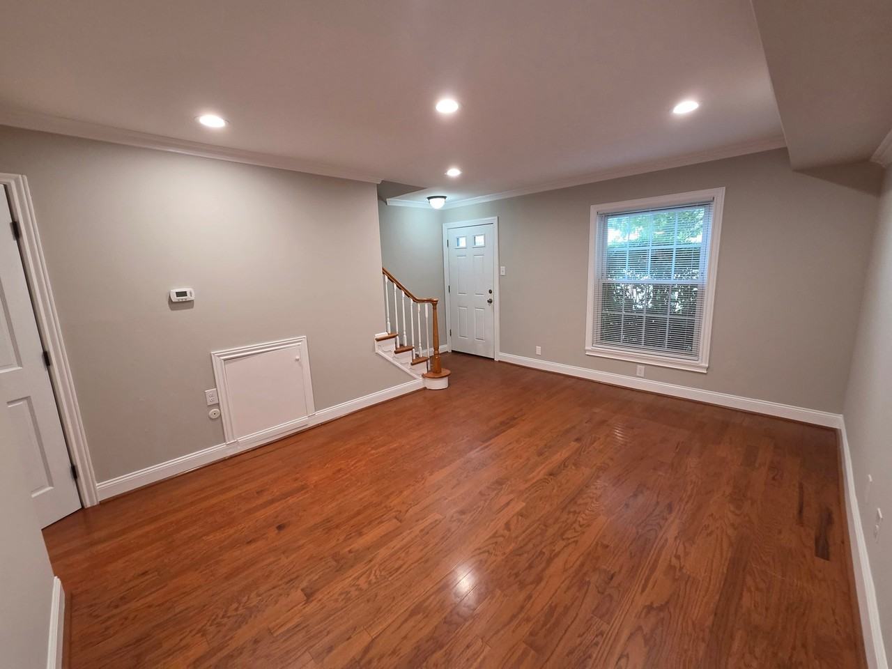 122 Wellington Ter #10A - Photo 2 of 31