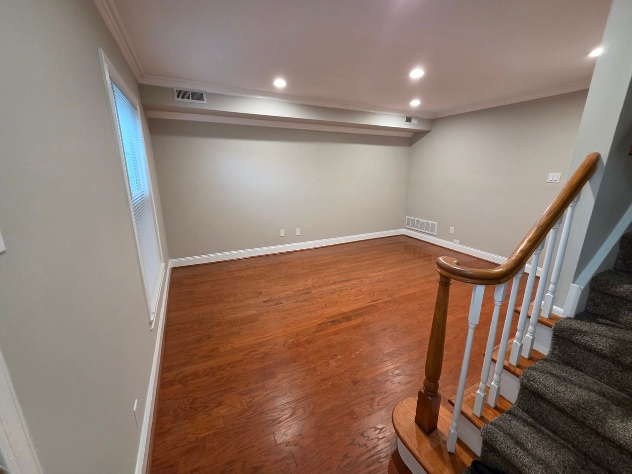 122 Wellington Ter #10A - Photo 4 of 31