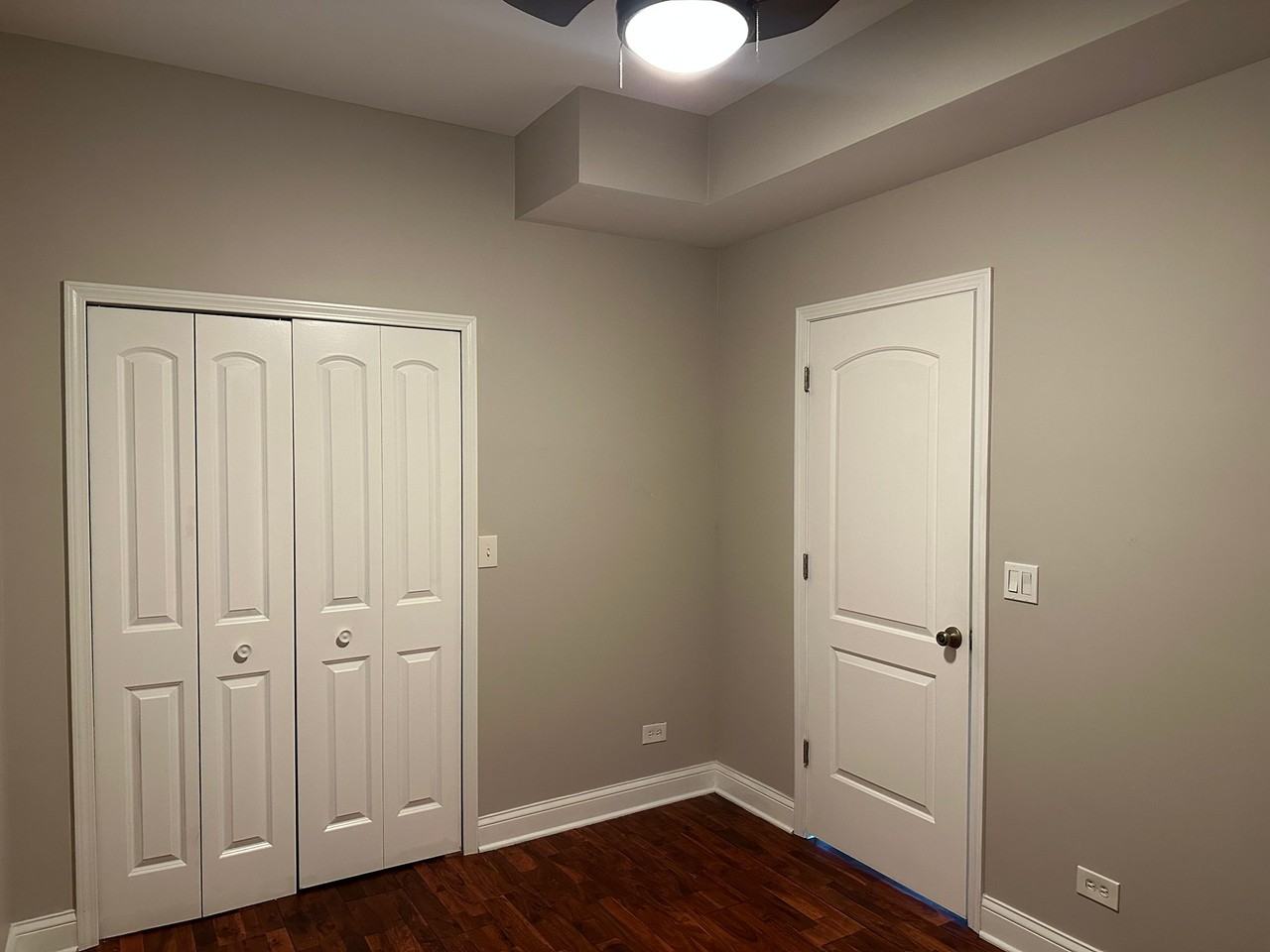 4202 N Saint Louis Ave #1 - Photo 4 of 9