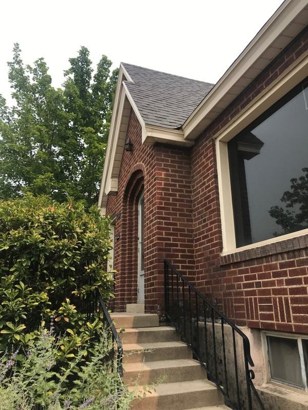 363 S Douglas St - Photo 2 of 6