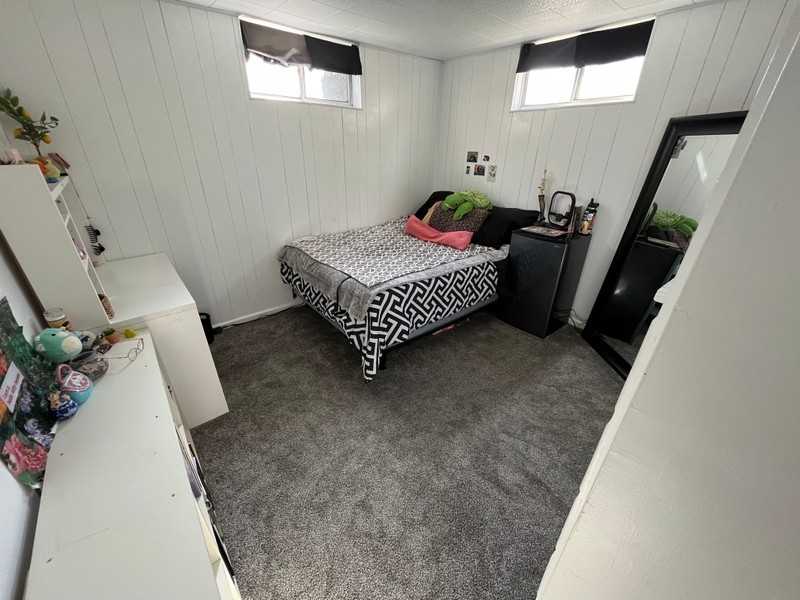 363 S Douglas St - Photo 5 of 6