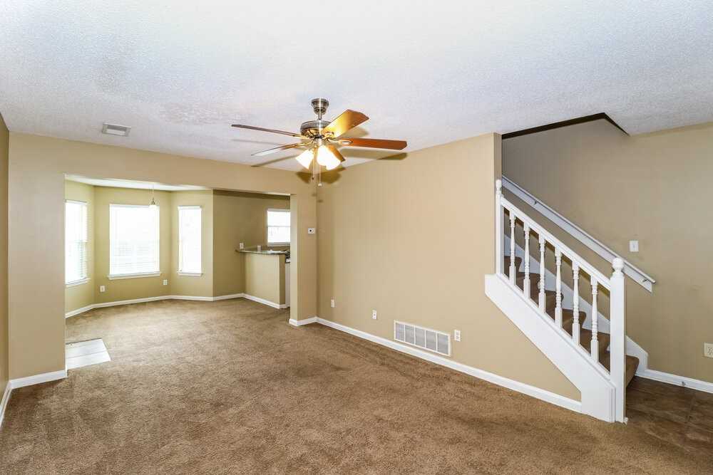 4551 Blue River Dr - Photo 5 of 25