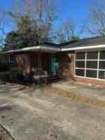 featured image of 204 Pineview Dr